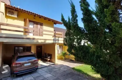 Casa condominio para venda - 141.61m², 3 dormitórios, sendo 1 suites, 2 vagas - teresópolis