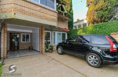Casa com 3 quartos à venda na Avenida Copacabana, 442, Tristeza, Porto Alegre