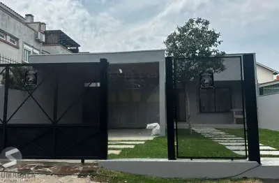 Casa com 3 quartos à venda na Rua Doutor Pereira Neto, 931, Tristeza, Porto Alegre