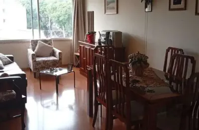 Apartamento de 02 dormitórios, de frente com elevador bairro partenon- porto alegre