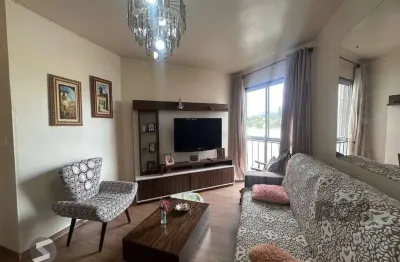 Apartamento a venda, dois dormitórios mobiliado no bairro cristal.