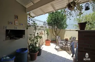 Casa para venda - 78m², 3 dormitórios, sendo 1 suites, 2 vagas - guarujá