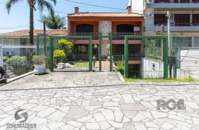 Casa para venda - 572m², 5 dormitórios, sendo 1 suites, cavalhada