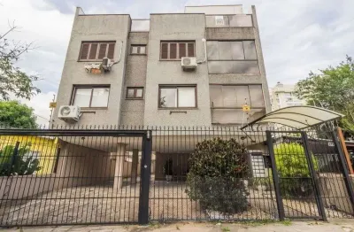 Excelente duplex de 90m² com 2 dormitórios e 2 vagas.