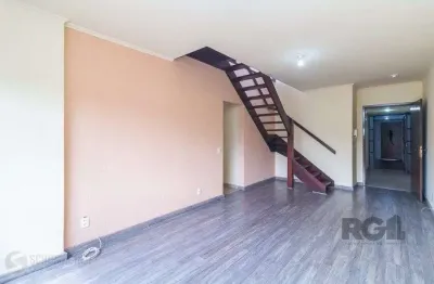 Excelente cobertura de 211m² com 3 dormitórios e 1 vaga.