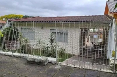Casa 169m² - 2 dormitórios, 2 vagas no bairro cavalhada