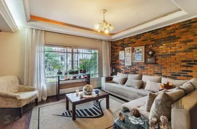 Casa com 3 quartos à venda na Rua dos Guananas, 421, Espírito Santo, Porto Alegre