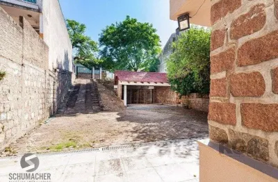 Terreno à venda na Rua Matias José Bins, 498, Três Figueiras, Porto Alegre