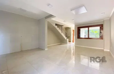 Casa com 3 quartos à venda na Rua Ronaldo Molina de Quadros, 476, Mário Quintana, Porto Alegre