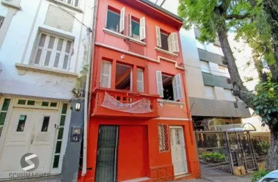 Casa com 4 quartos à venda na Rua Felipe Camarão, 133, Rio Branco, Porto Alegre