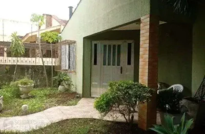 Terreno com casa no bairro santa fé em porto alegre