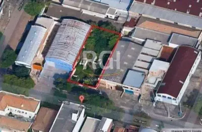 Terreno à venda na Avenida Brasil, 241, Navegantes, Porto Alegre