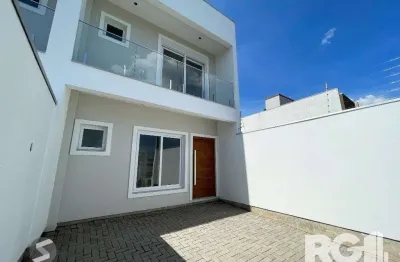 A chave dos sonhos que você busca esta aqui, nesta casa em bairro planejado na cidade de canoas.