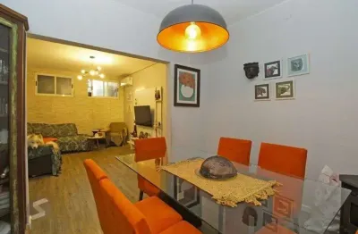 Casa 4 dormitórios, 220m² privativos, ruageneral couto de magalhães