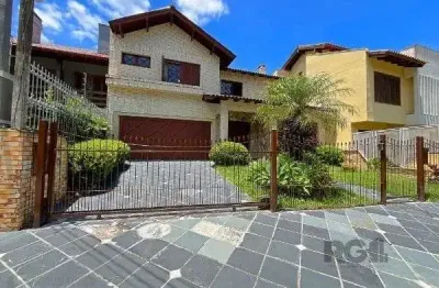 Casa em porto alegre, no bairro ipanema, com 3 dormitório(s), e 3 banheiros, à venda.