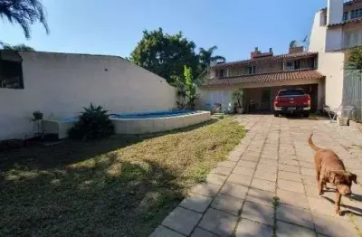 Casa em porto alegre, no bairro espírito santo, com 4 dormitório(s), e 4 banheiros, à venda.