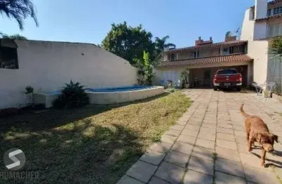 Casa em porto alegre, no bairro espírito santo, com 4 dormitório(s), e 4 banheiros, à venda.