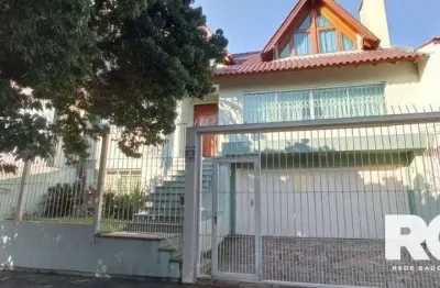 Casa com 5 quartos à venda na Rua Maestro Salvador Campanella, 143, Jardim Itu Sabará, Porto Alegre