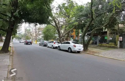 Casa com 3 quartos à venda na Avenida Coronel Lucas de Oliveira, 2607, Petrópolis, Porto Alegre