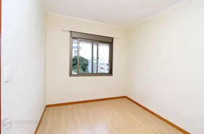Apartamento de três dormitórios, suíte e uma vaga de garagem no bairro santana