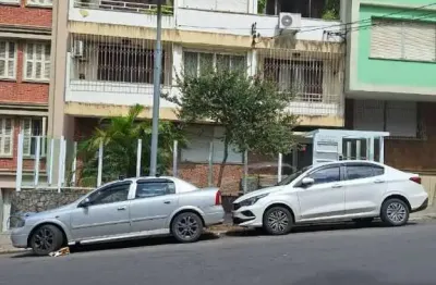 Apartamento com 2 quartos à venda na Rua Santo Antônio, 673, Floresta, Porto Alegre