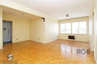 Venda Apartamento de três dormitórios, 01 vaga de garagem, com elevador