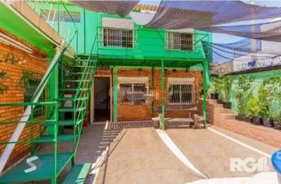Casa com 3 quartos à venda na Avenida Assis Brasil - até 1039 - lado ímpar, 1094, Passo da Areia, Porto Alegre