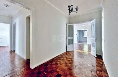 Apartamento com 3 quartos à venda na Rua Eça de Queiroz, 1043, Petrópolis, Porto Alegre