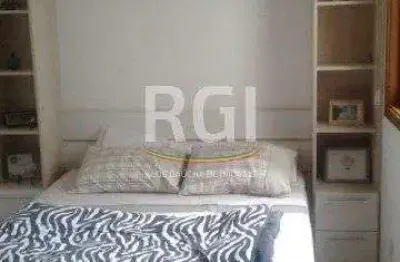 Casa condominio para venda - 77.6m², 2 dormitórios, 1 vaga - partenon