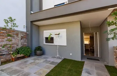 Casa com 3 quartos à venda na Rua Barão de Itaqui, 237, Jardim São Pedro, Porto Alegre