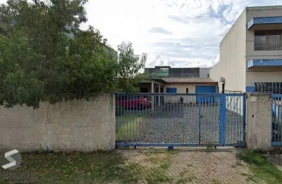 Casa com 2 quartos à venda na Rua Vereador Alcides Nascimento, 149, Rio Branco, Canoas