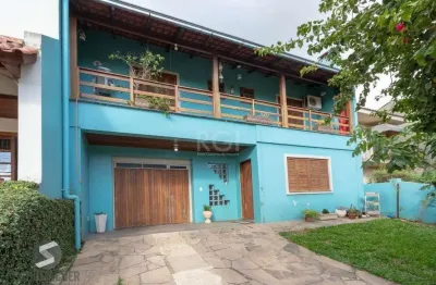 Casa para venda - 246m², 3 dormitórios, sendo 1 suites, 3 vagas - imperial parque