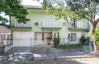 Casa para venda - 280m², 3 dormitórios, sendo 1 suites, 2 vagas - nonoai