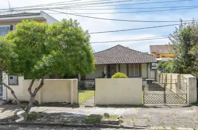 Casa com 3 quartos à venda na Rua Otelo Rosa, 395, Ipanema, Porto Alegre