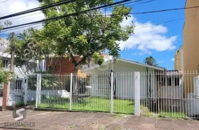 Casa residencial ou comercial. com 205 m² de área útil, 3 dormitórios