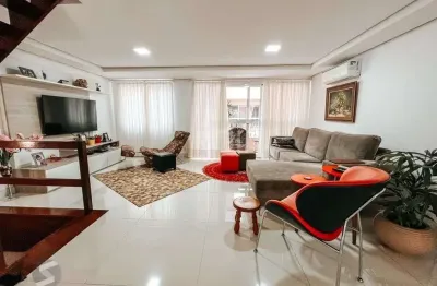 Casa em condomínio fechado com 3 quartos à venda na Avenida Coronel Marcos, 572, Pedra Redonda, Porto Alegre