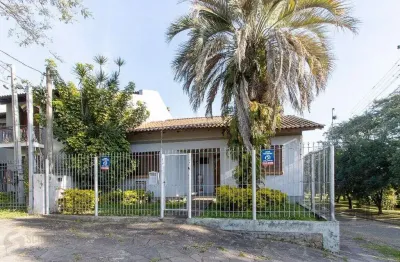 Casa com 4 quartos à venda na Avenida São Sebastião, 278, Nonoai, Porto Alegre