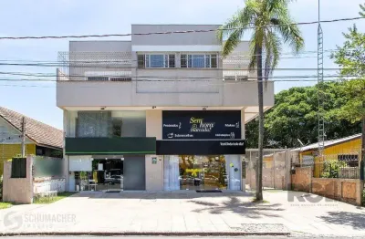 Apartamento excelente no condomínio portosul, localizado no bairro tristeza