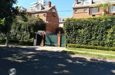 Casa em condomínio para vender, 222m², 3 dormitórios, três figueiras