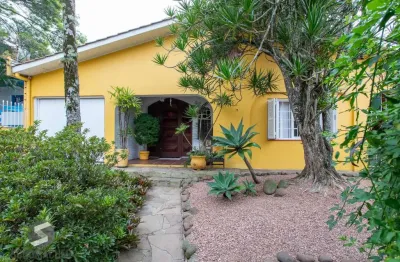 Casa com 5 quartos à venda na Avenida Pereira Passos, 412, Vila Assunção, Porto Alegre