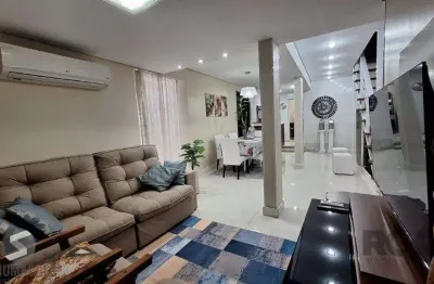 Sobrado comercial ou residencial, mobiliado, no Centro Histórico, com 2 quartos