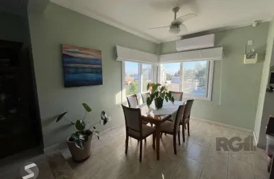 Sobrado com vista para o rio, 3 quartos, suite, pátio - guarujá