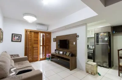 Casa em condomínio fechado com 3 quartos à venda na Rua São Sebastião do Cai, 170, Camaquã, Porto Alegre