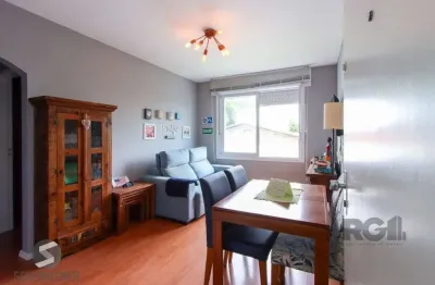 Apartamento com 2 quartos à venda na Rua Chico Pedro, 153, Camaquã, Porto Alegre