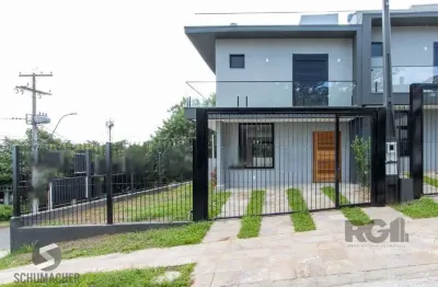 Casa com 3 quartos à venda na Rua Santa Vitória, 615, Tristeza, Porto Alegre