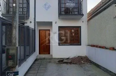 Sobrado para venda - 100.45m², 2 dormitórios, sendo 2 suites, 1 vaga - guarujá