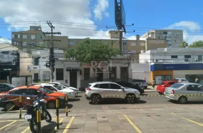 Casa com 2 quartos à venda na Avenida Cristóvão Colombo, 2381, Floresta, Porto Alegre