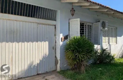 Casa 4 dormitórios 3 banheiros garagem coberta para 3 + carros