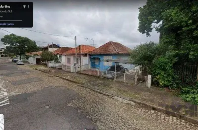 Terreno com 3 casas, no bairro cristo redentor, em porto alegre, rs.
