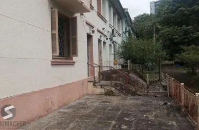 Casa com 4 quartos à venda na Rua Faria Santos, 135, Petrópolis, Porto Alegre